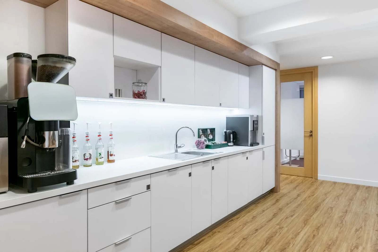 Regus WARSAW, North Gate, Cuisine, Varsovie