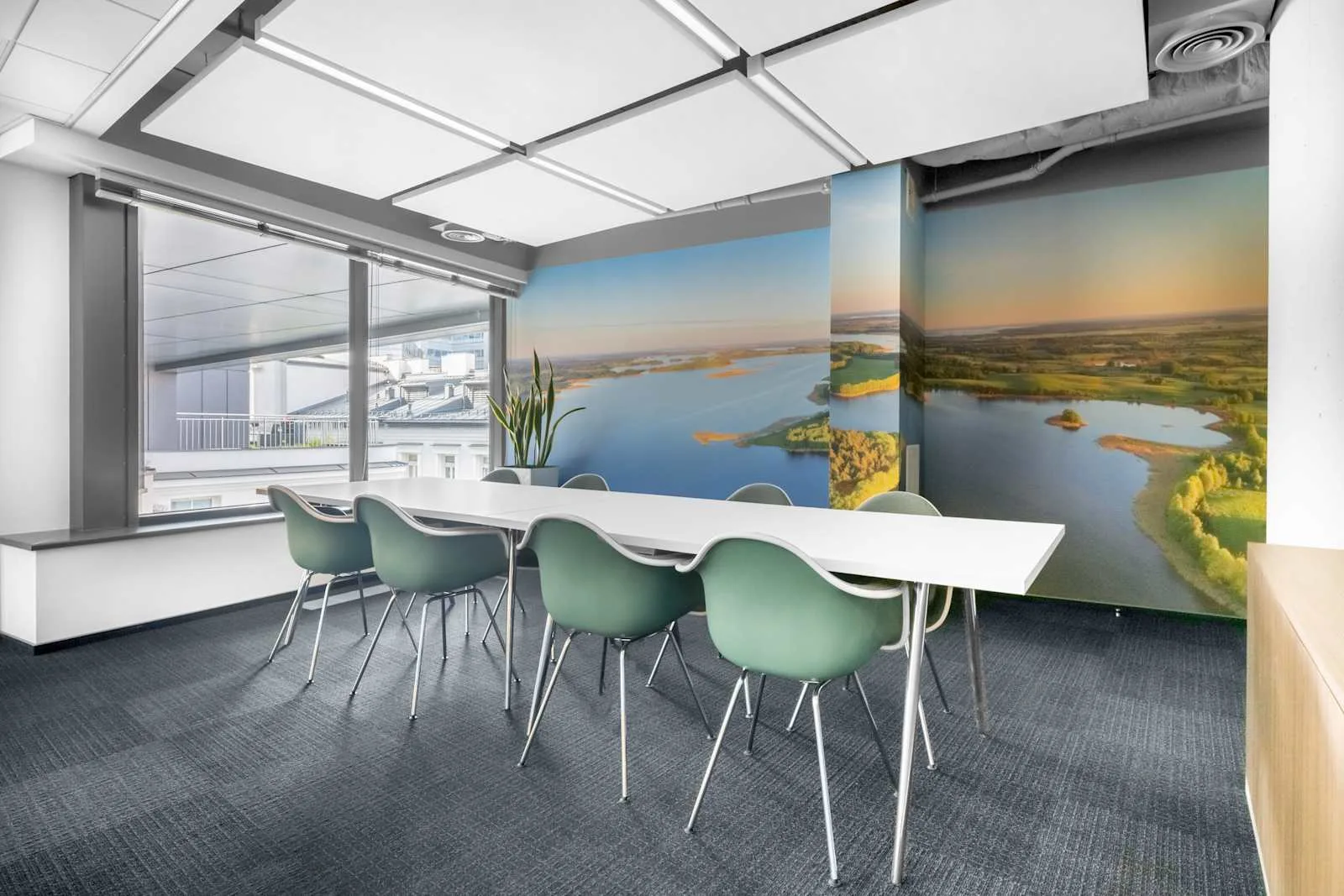 Regus WARSAW, Polna Corner, Meeting room for 8 people, Warsaw