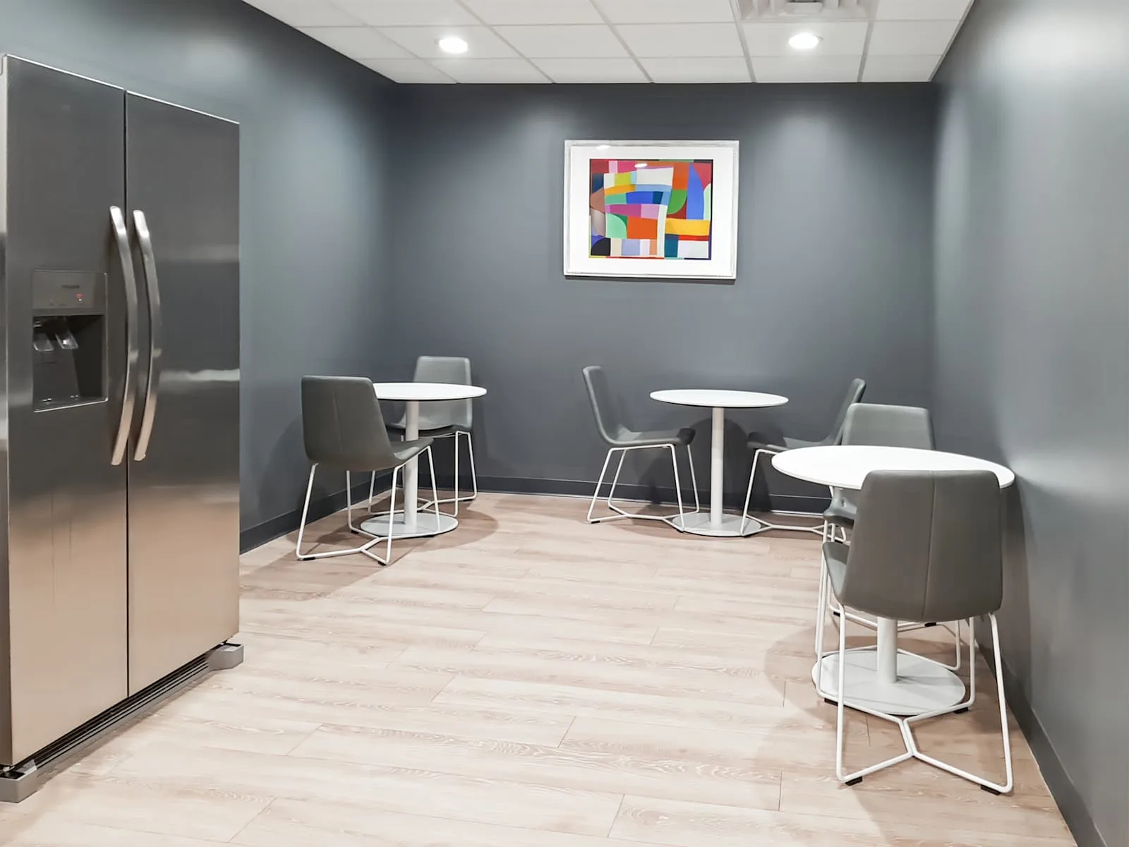 Regus WI, Bayside - Brown Deer Rd, Cafeteria, Glendale, WI