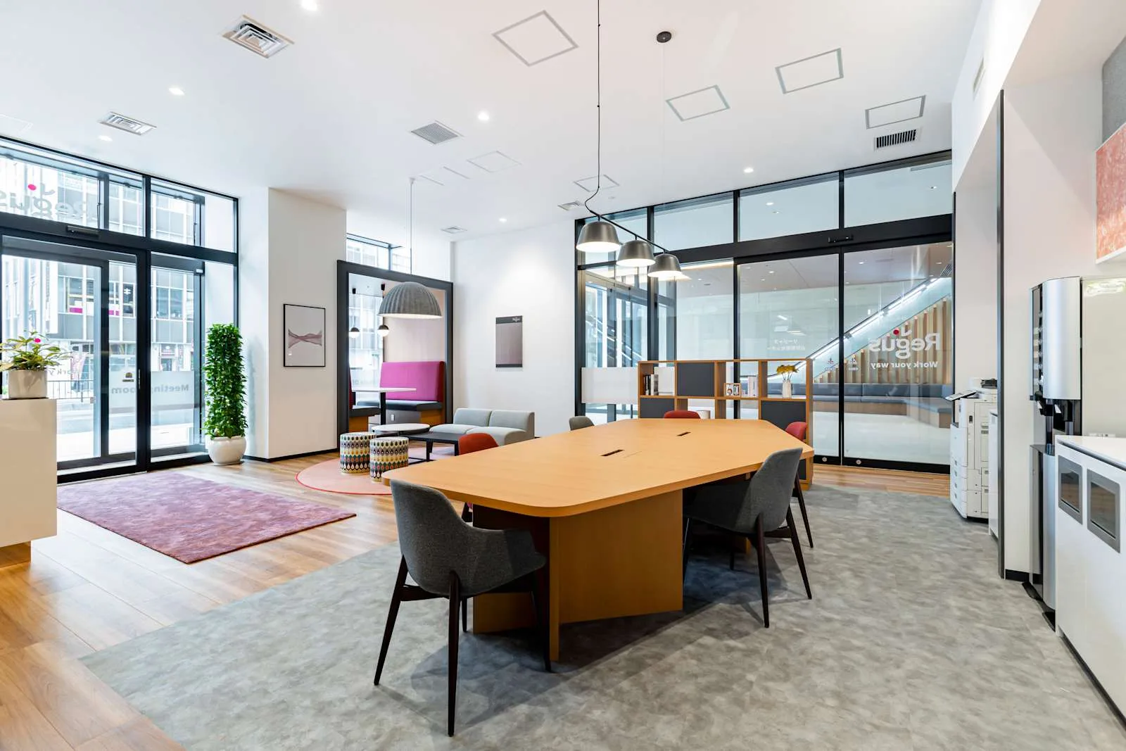 Regus Yamagata, Yamagata Ekimae、コワーキングスペース、Yamagata
