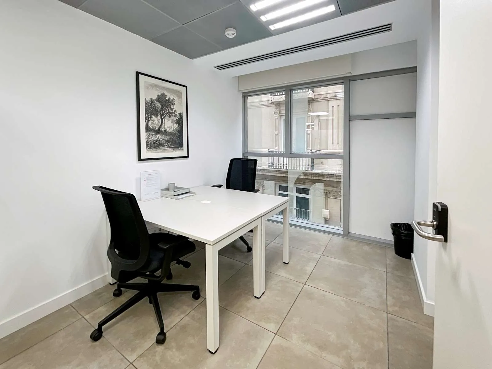 Regus Zaragoza, Alfonso I, Despacho privado con 2 puestos, Zaragoza