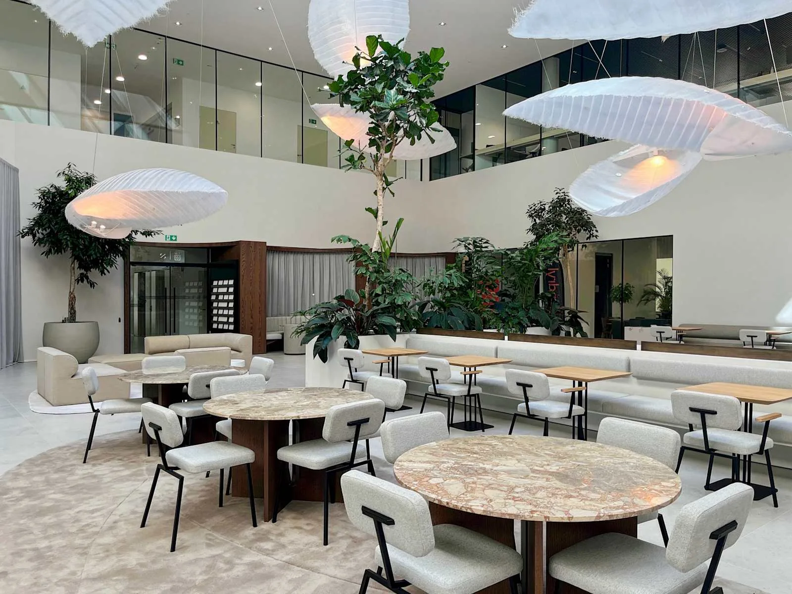 Signature, Diegem Park 7, Kantine, Diegem