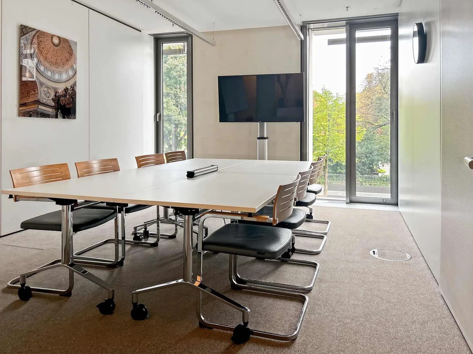 Signature DUSSELDORF, SIGNATURE Kö-Blick, Besprechungsraum für 8 Personen, Düsseldorf