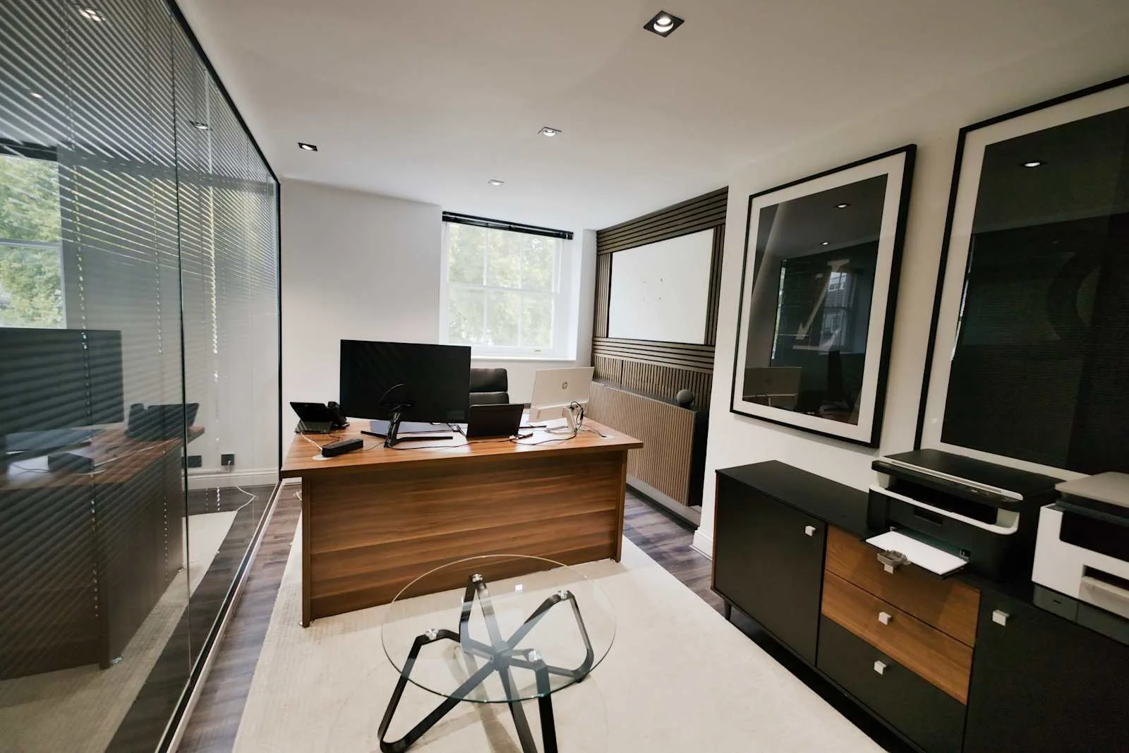 Signature London, 39 Fitzroy Square, Private office, 1 desk, London