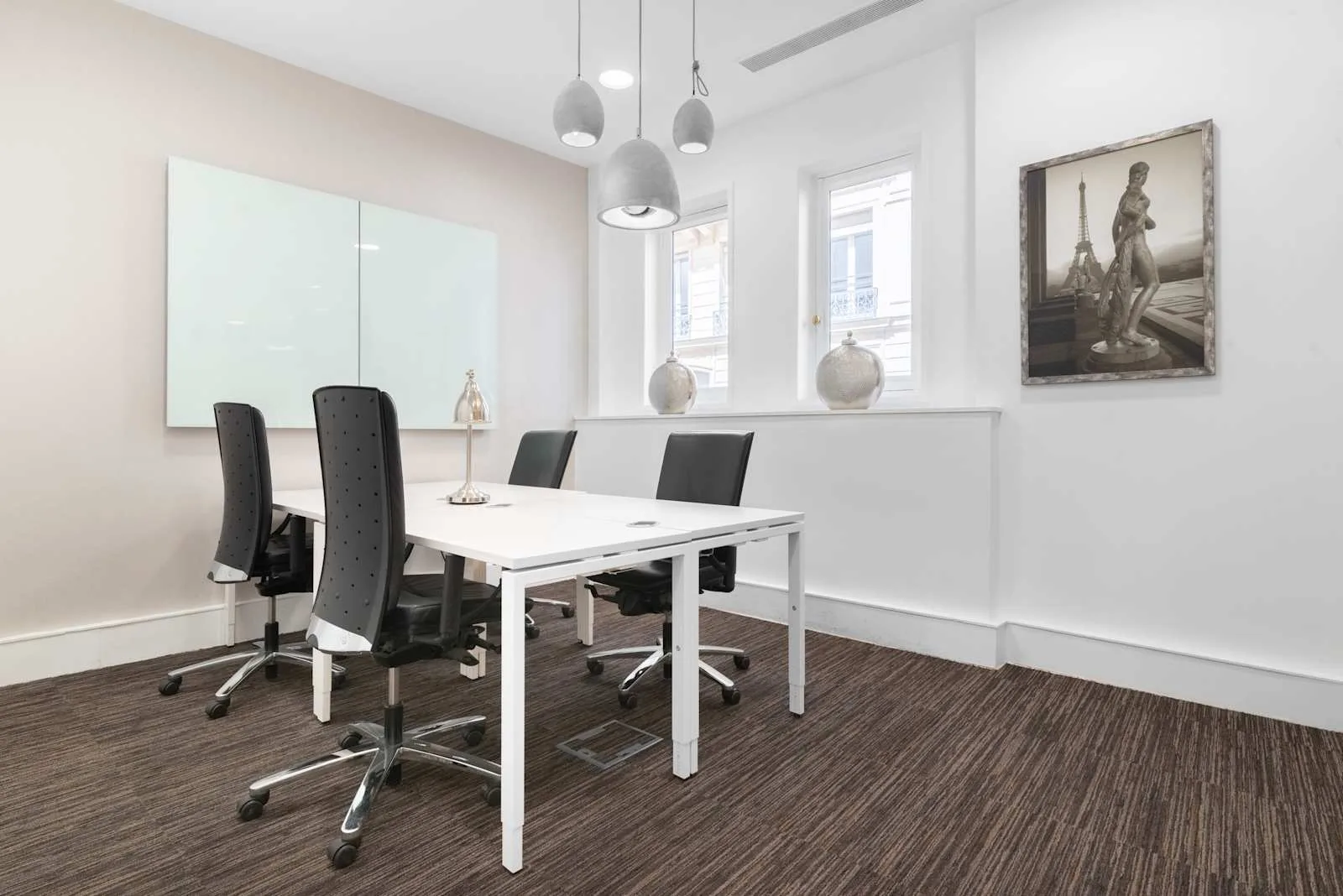 Signature Paris, Signature, 72 Faubourg St Honoré, Salle de réunion 4 personnes, Paris 8e