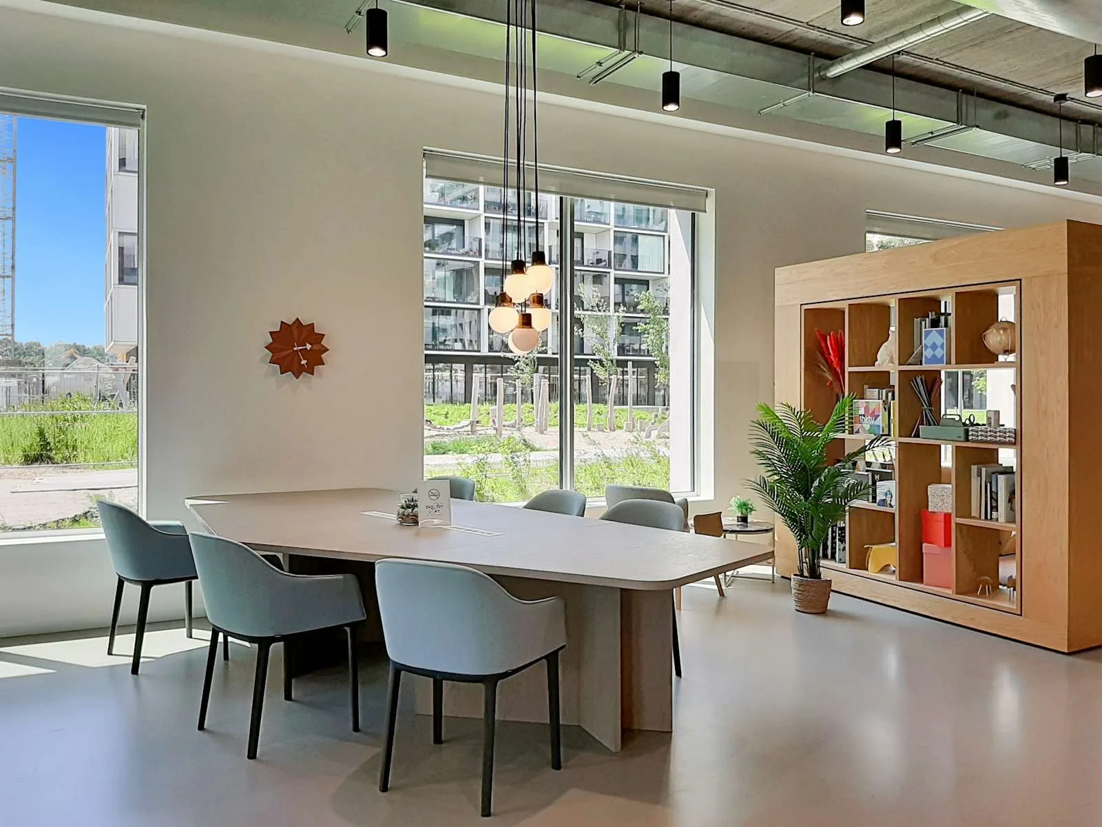 Spaces Antwerp, Spaces Nieuw Zuid, Meeting room for 7 people, Antwerp