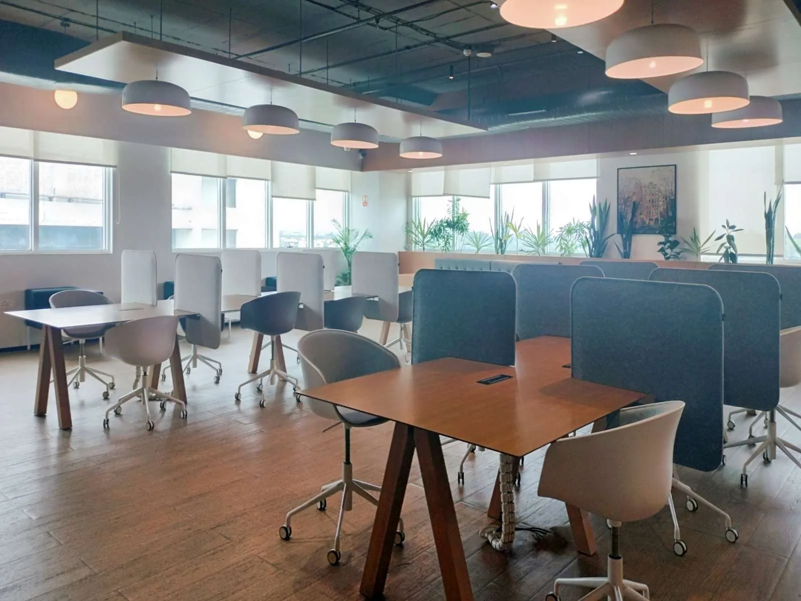 Spaces BANGALORE, Spaces Fairway, खुला कार्यक्षेत्र, बेंगलुरु