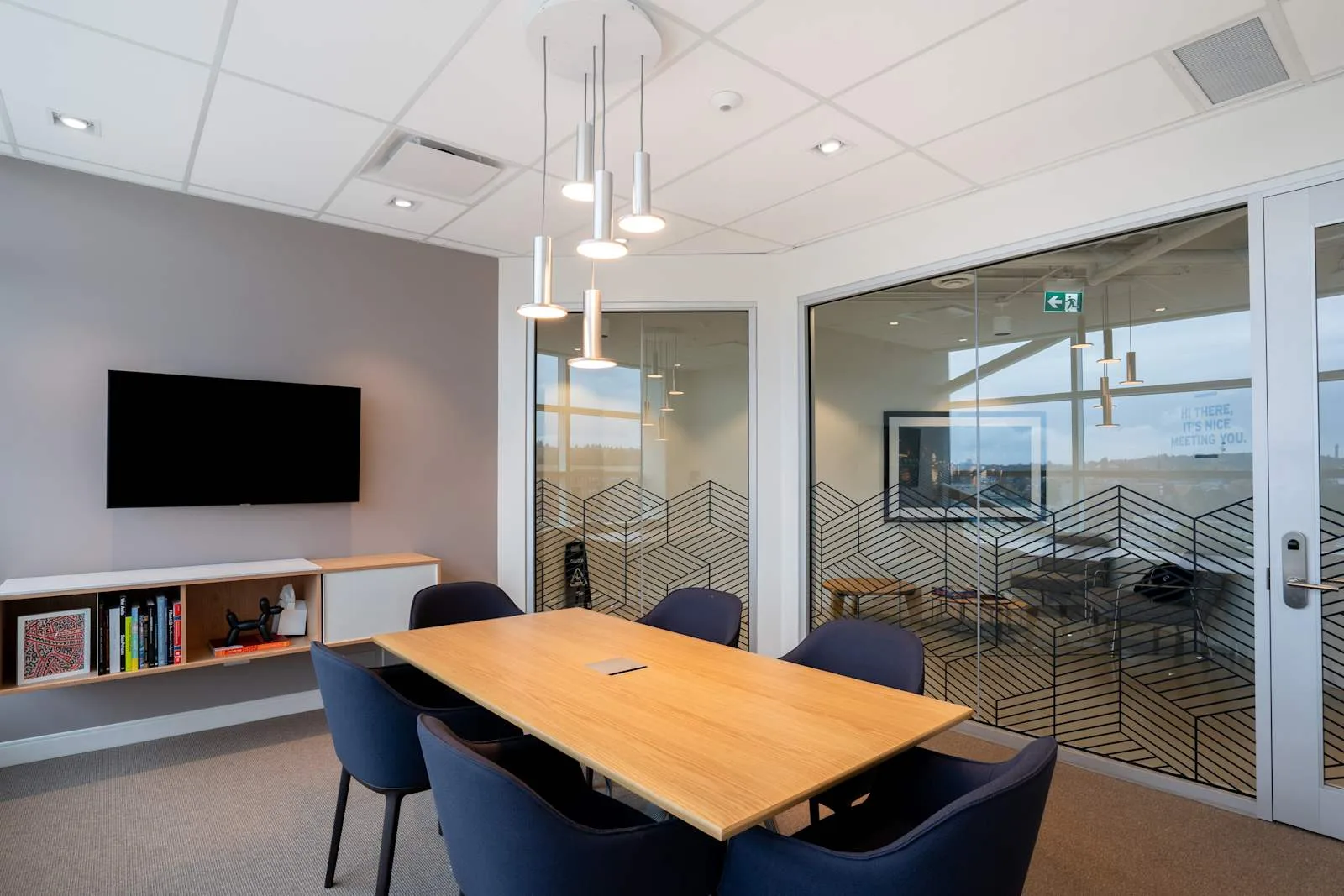 Spaces BC, Victoria - Spaces Uptown Vic, Meeting room for 6 people, Victoria, BC