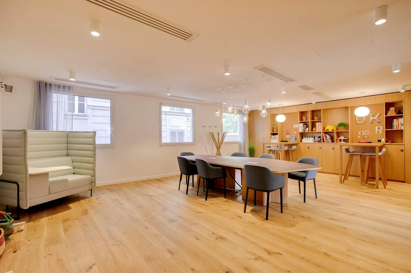 Spaces BOULOGNE-BILLANCOURT, Route de la Reine, Salle de réunion 6 personnes, Boulogne-Billancourt