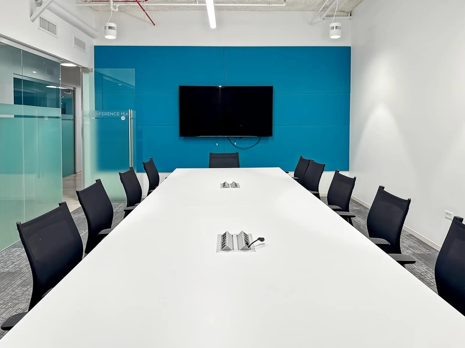 Spaces IL, Chicago - 1 N State Street, Meeting room for 10 people, Chicago, IL