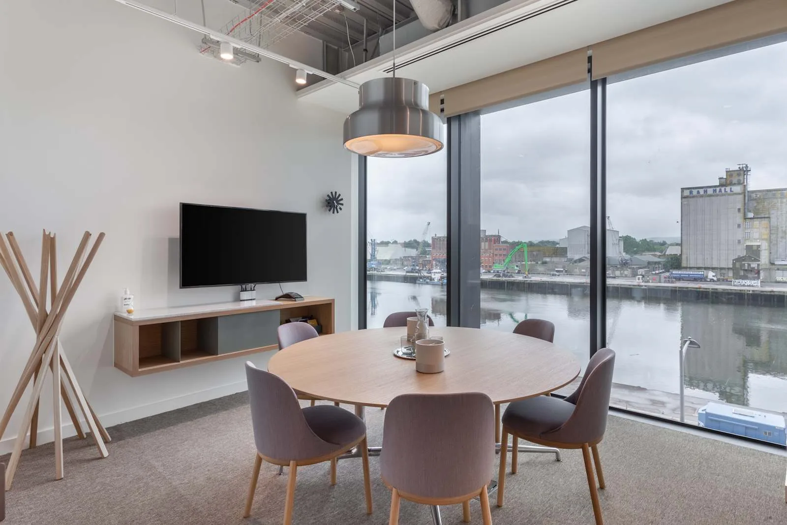 Spaces Cork, Horgans Quay, Salle de réunion 6 personnes, Cork