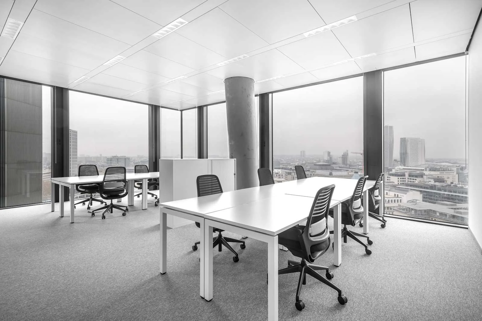 Spaces FRANKFURT, Spaces Omniturm, Großraumbüro, Frankfurt am Main