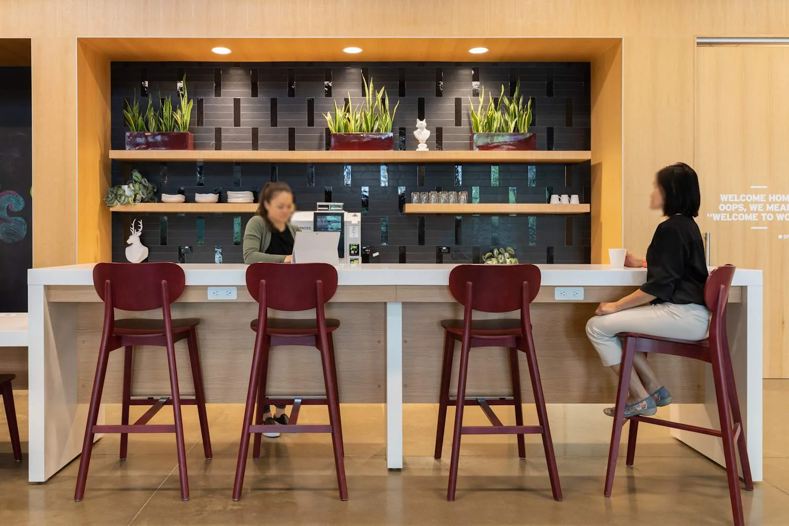 Spaces GA, Alpharetta - Spaces Avalon, Cafeteria, Alpharetta, GA