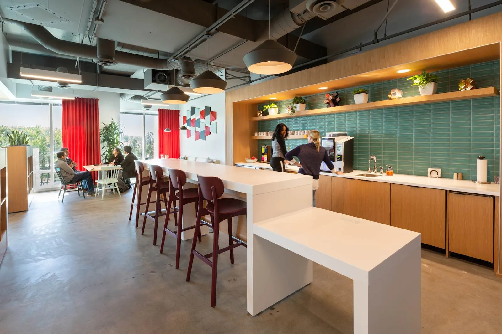 Spaces GA, Atlanta - Spaces Perimeter, Cafeteria, Atlanta, GA