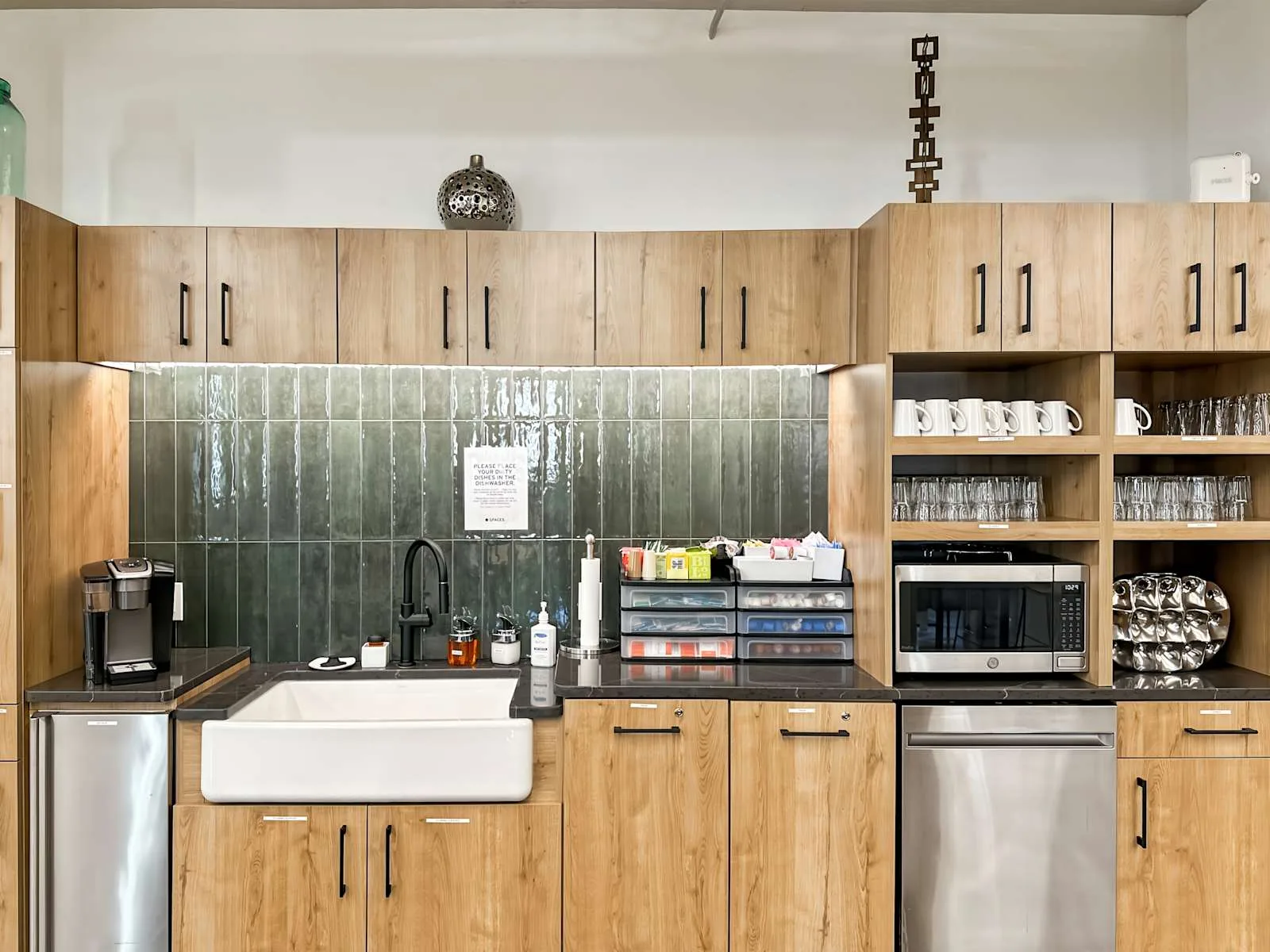Spaces IN, Indianapolis - Massachusetts Ave, Kitchen, Indianapolis, IN