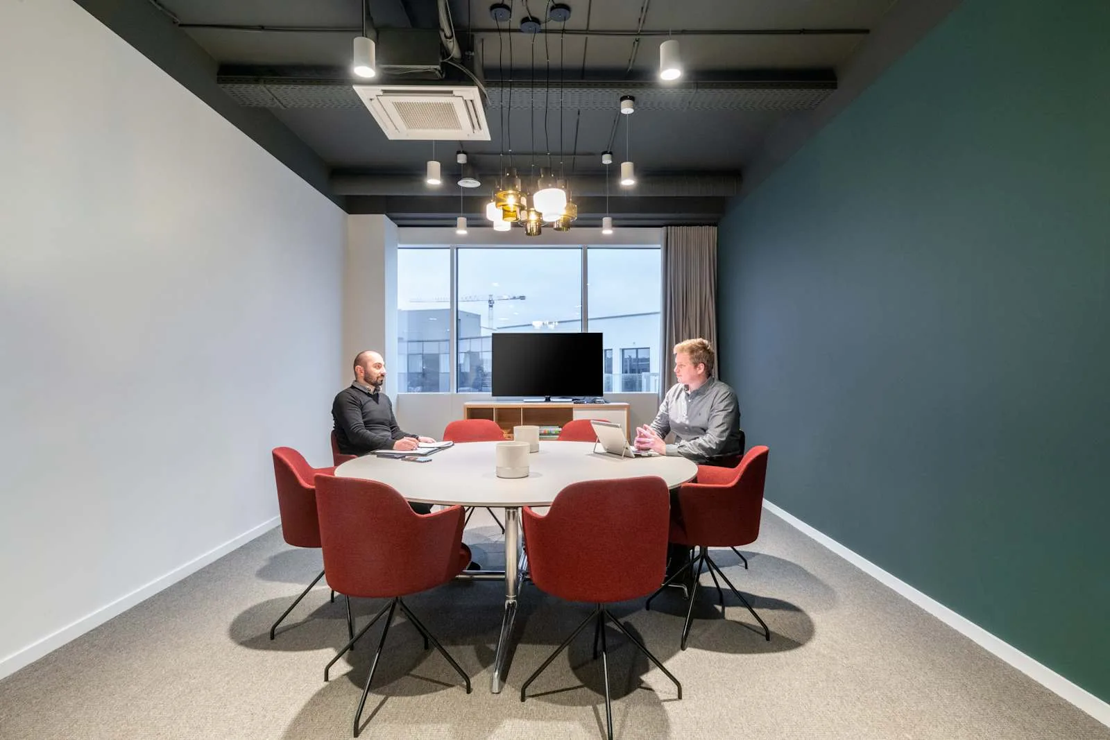 Spaces LIEGE, Spaces Guillemins, Meeting room for 6 people, Liège