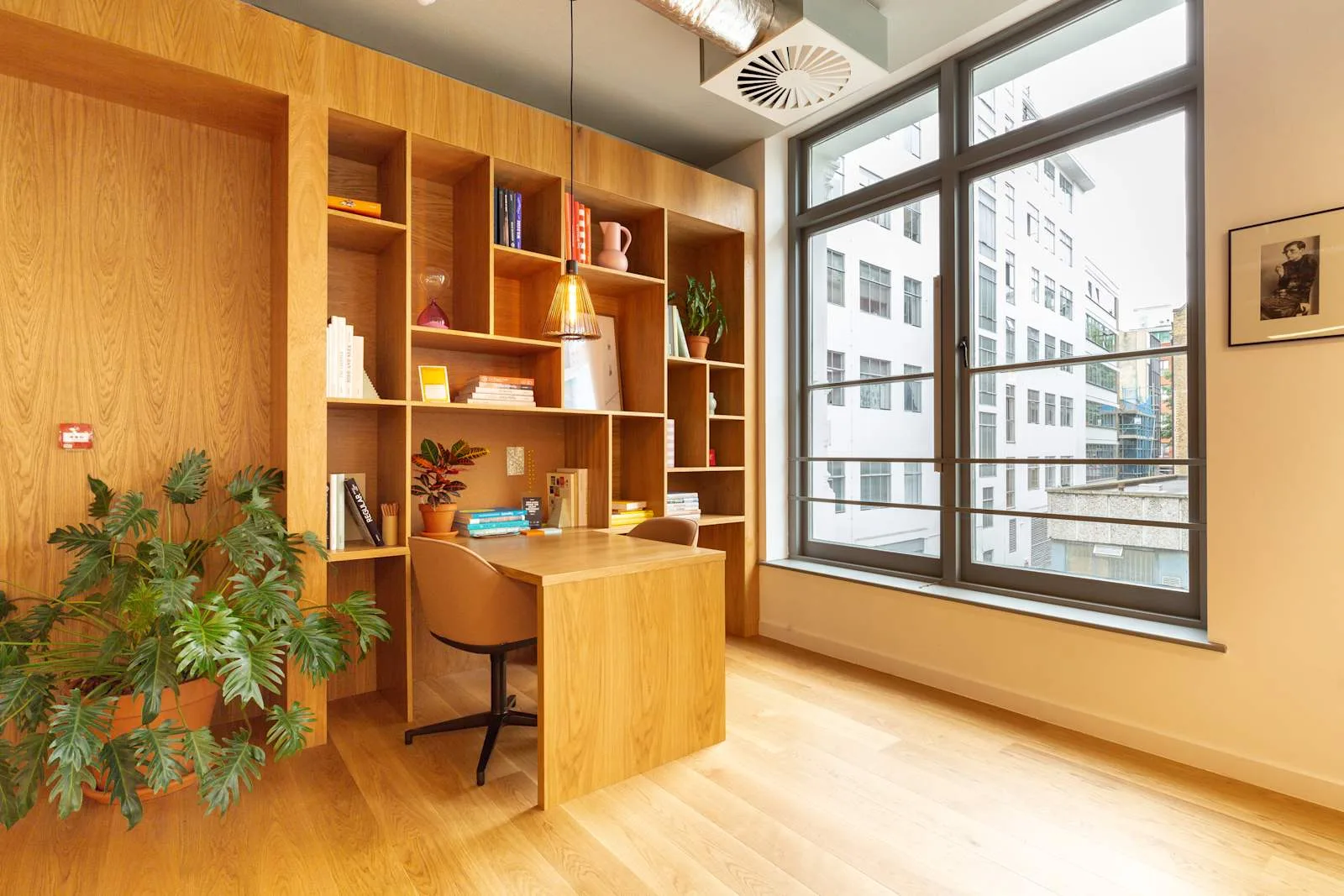 Spaces LONDON, Spaces Farringdon, Bureau privatif 1 poste, Londres