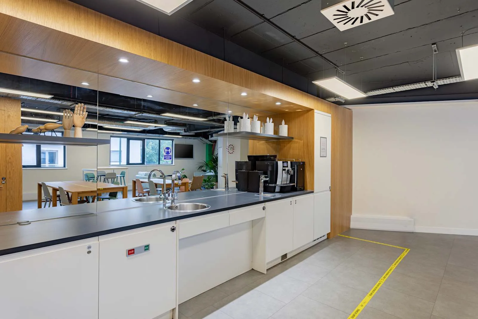 Spaces LONDON,Teddington, Kitchen, Teddington
