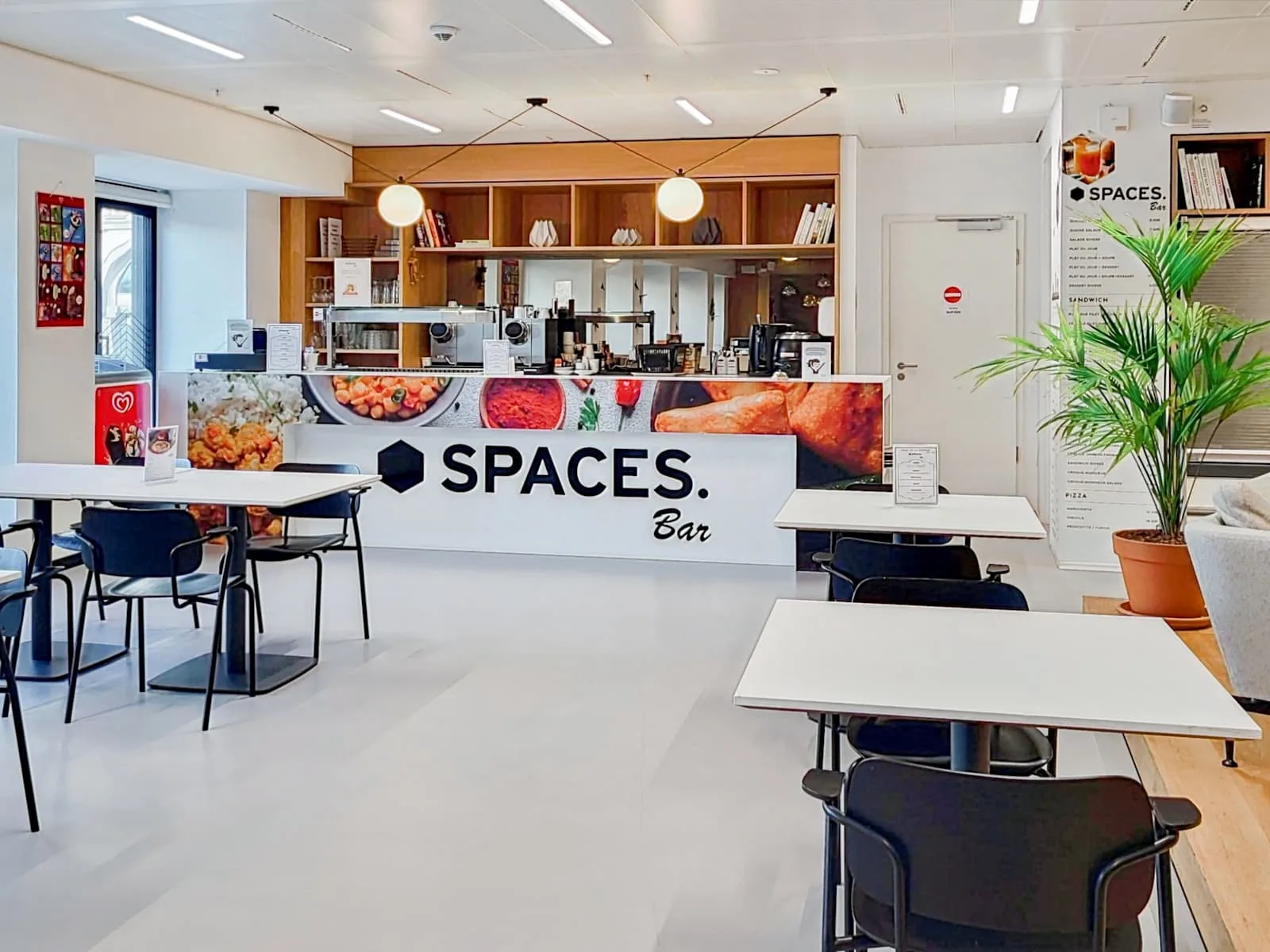 Spaces LUXEMBOURG, Spaces Place de la Gare, Kantine, Luxembourg City