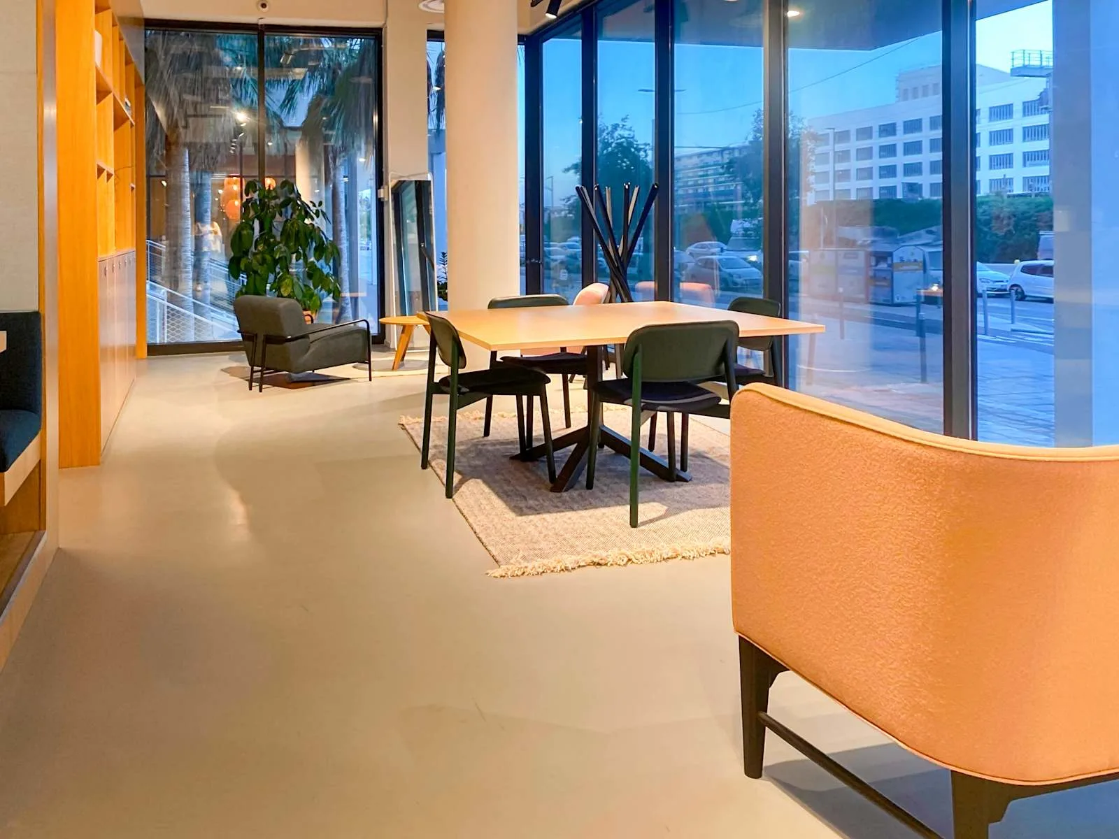 Spaces Nice, Spaces Grand Arenas, Lounge, Nice