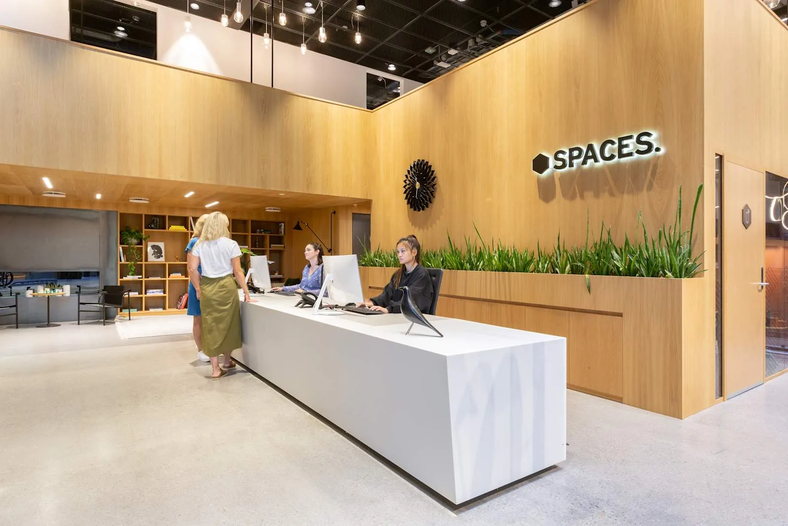 Spaces Oslo, Spaces Tinghuset, Resepsjon, Oslo