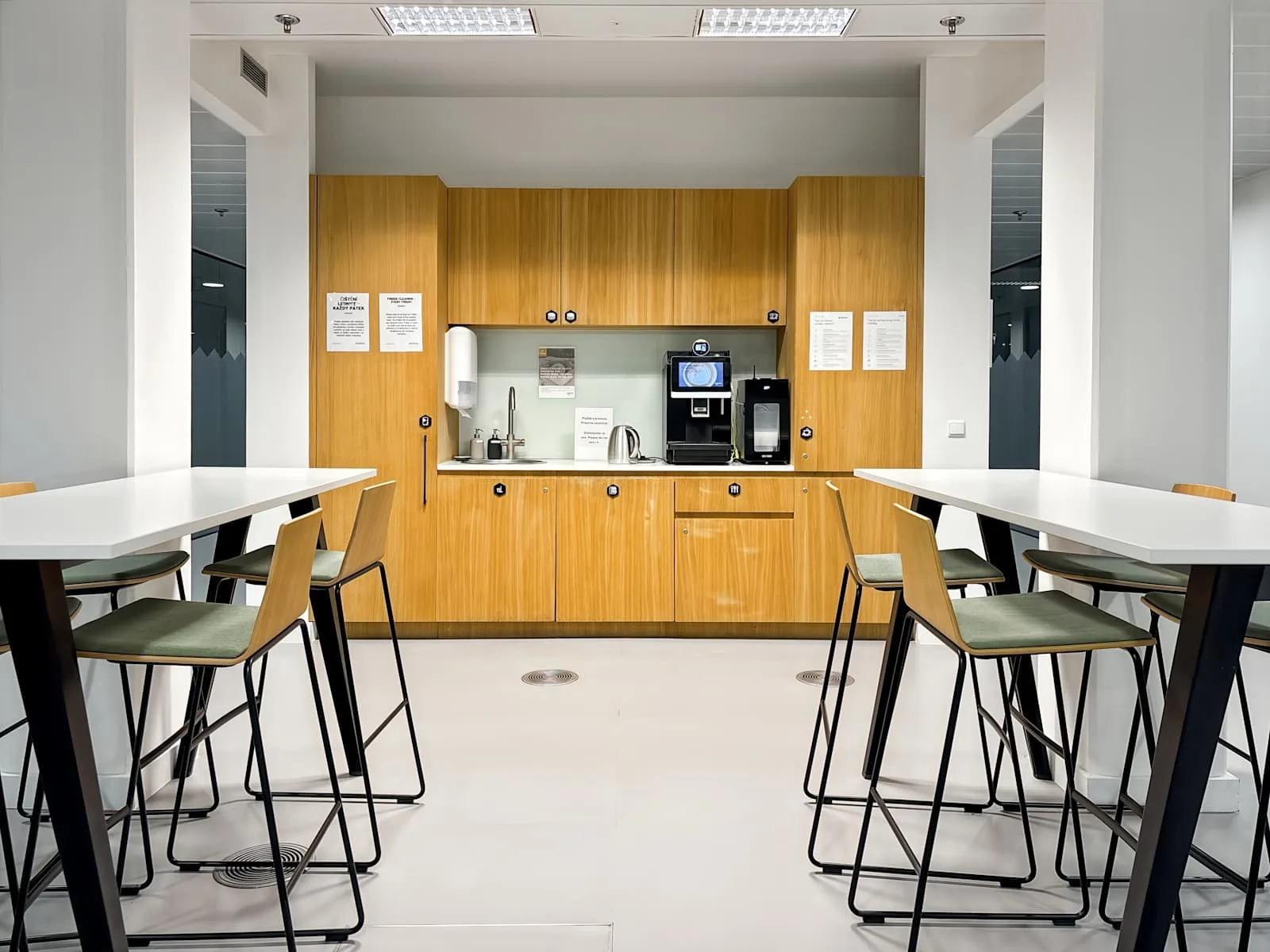 Spaces PRAGUE, Spaces Nile House, Kitchen, Prague