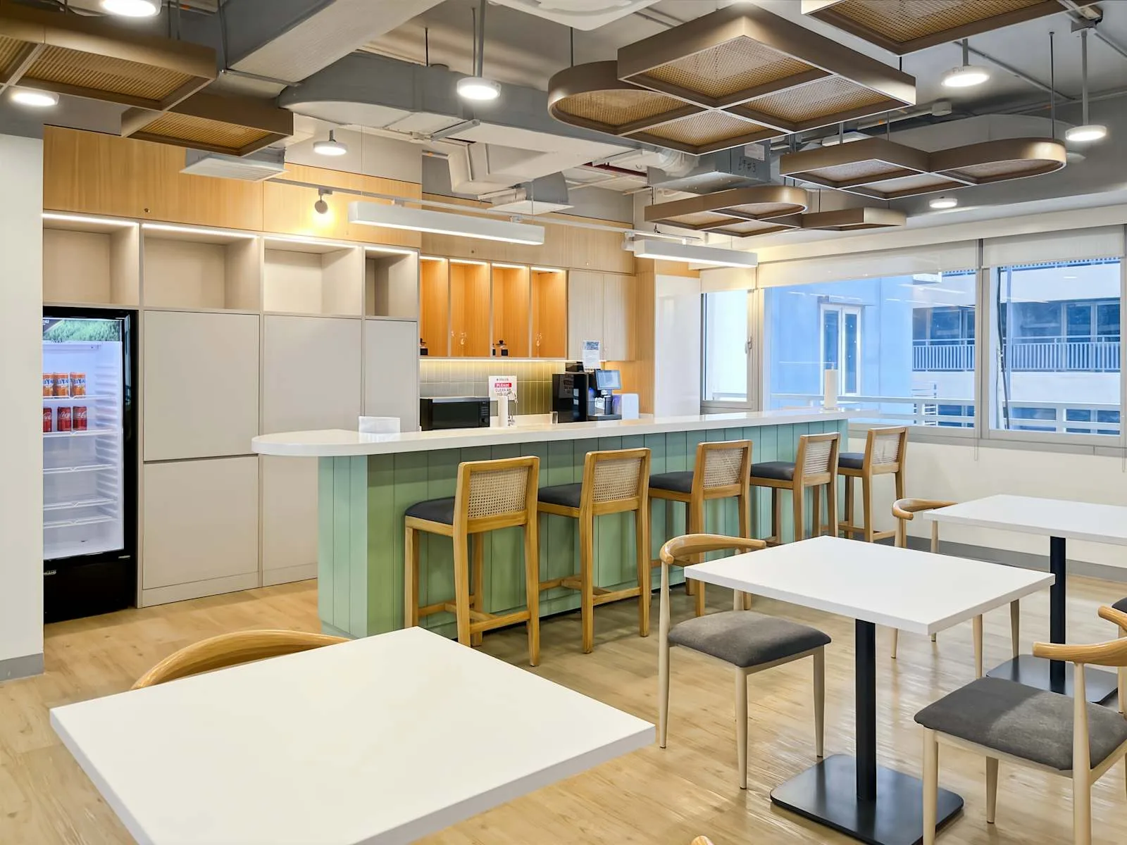 Spaces Quezon City, Spaces Calle Industria、自助餐厅、奎松市