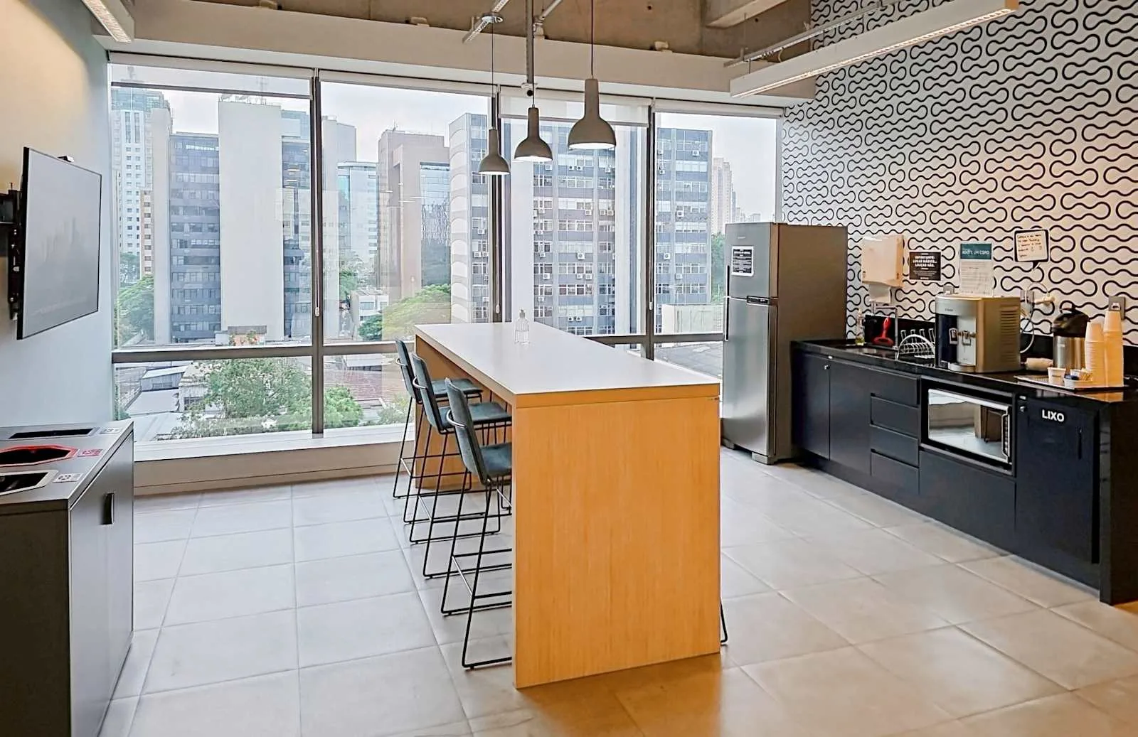 Spaces SAO PAULO, SPACES Berrini, Kitchen, São Paulo