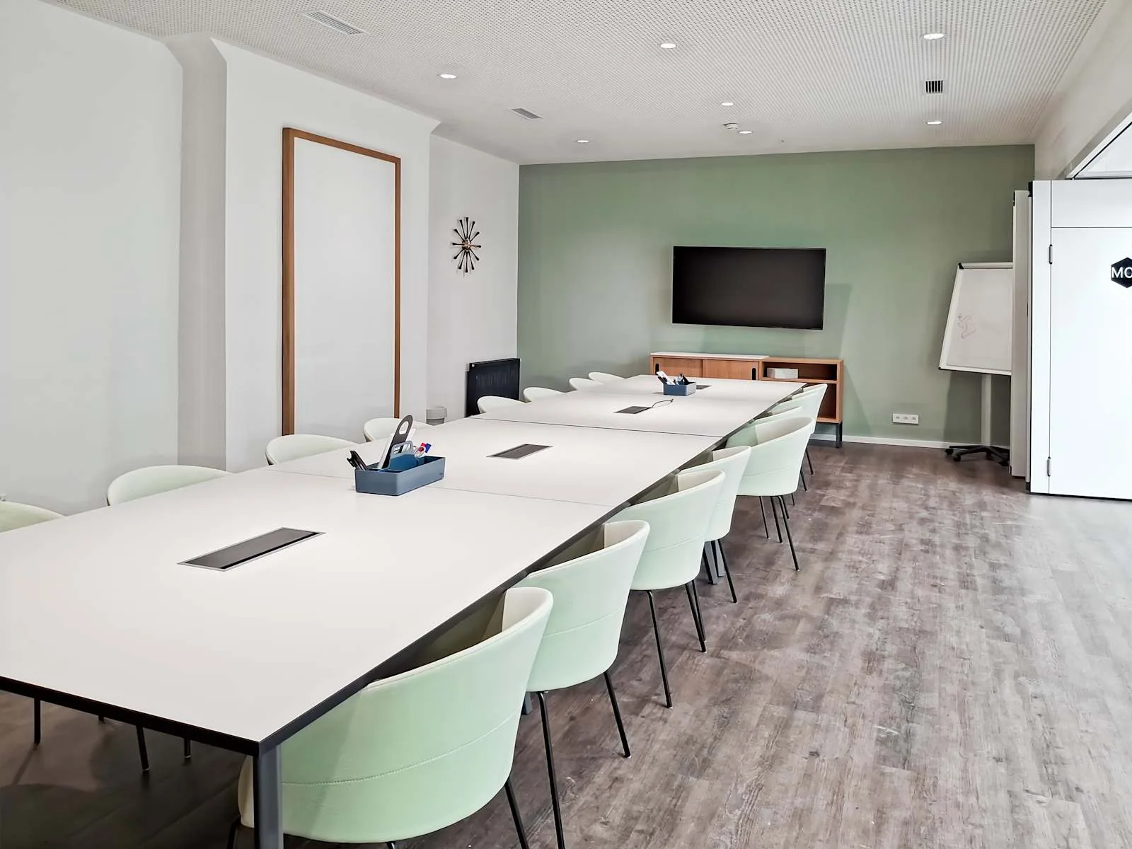 Spaces Vienna, Schwarzenbergplatz, Meeting room for 16 people, Vienna