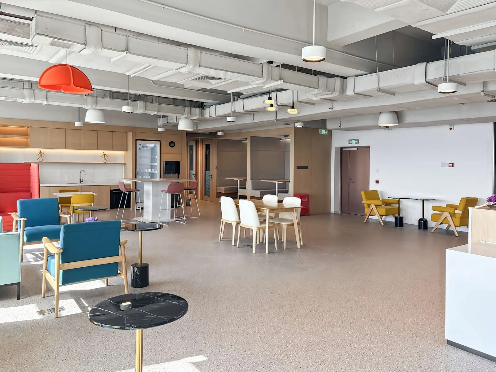 Spaces Zhuhai, Skyline Center、休息区、Zhuhai