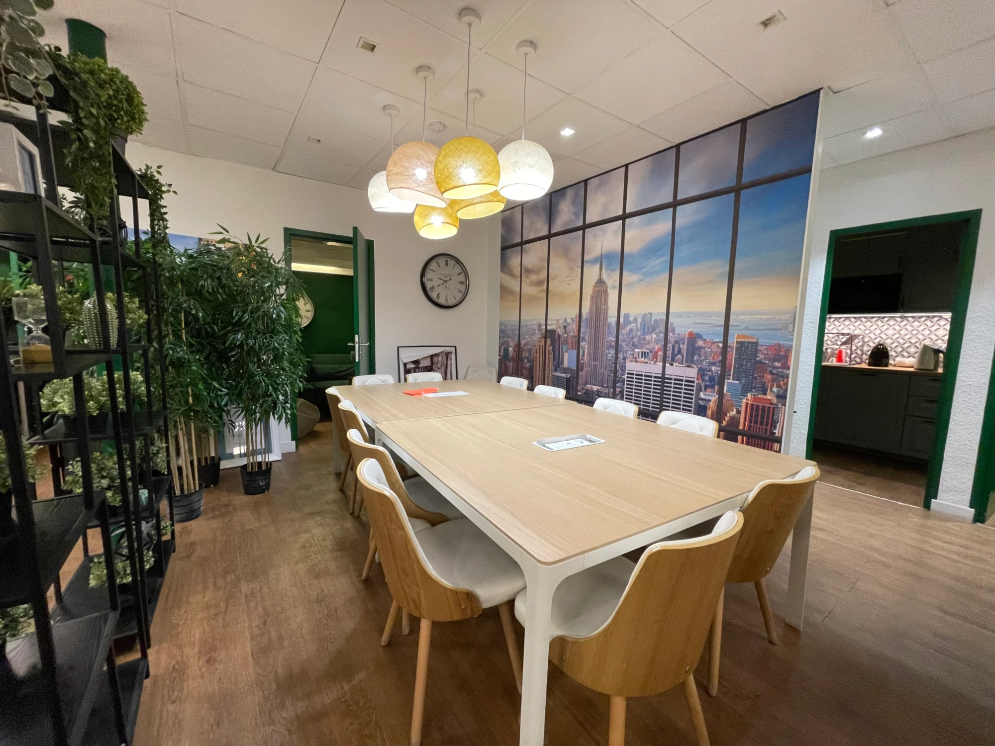 182 Rue du Faubourg Saint-Honoré, Meeting room for 12 people, Paris 8e
