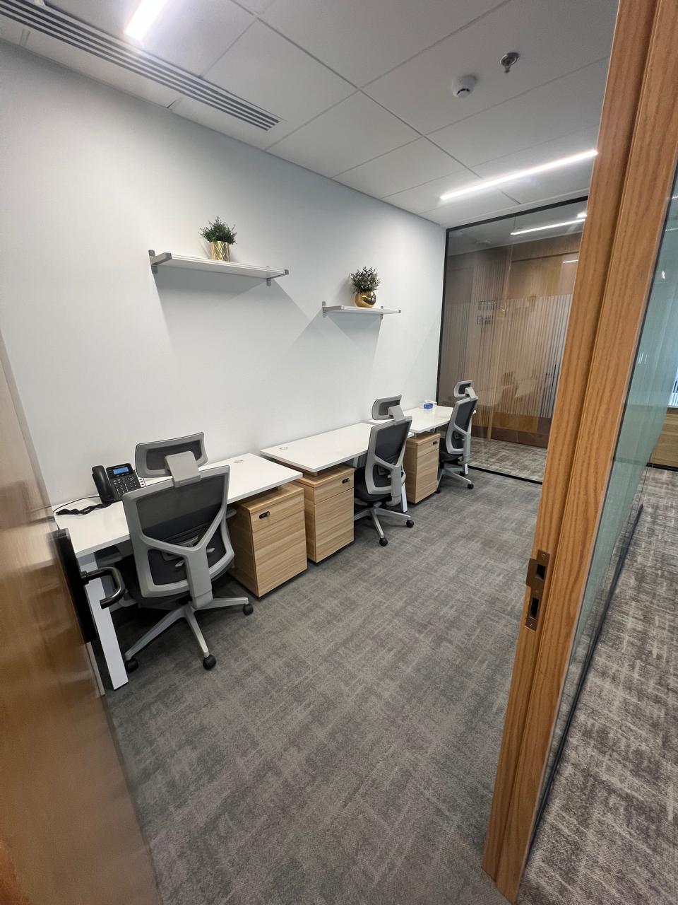 Office 619 — The Place - King Fahd Rd. - Samama Tower