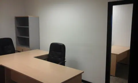 Day office — Centre De Negocis, Terrassa