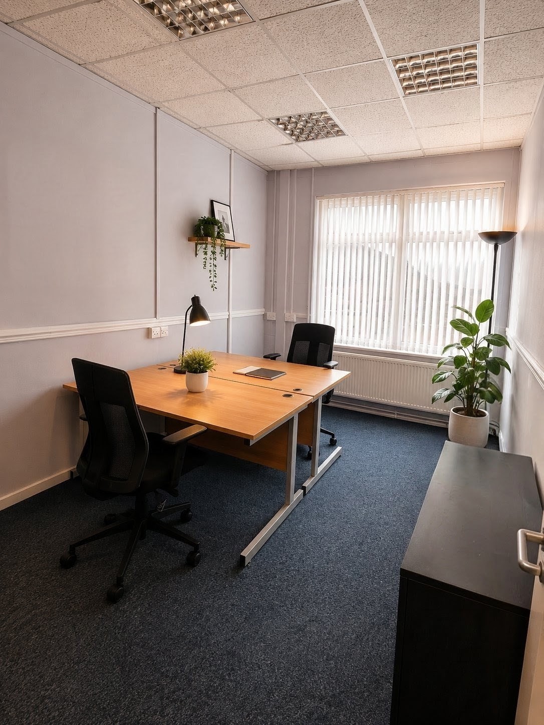 Serene Workspaces