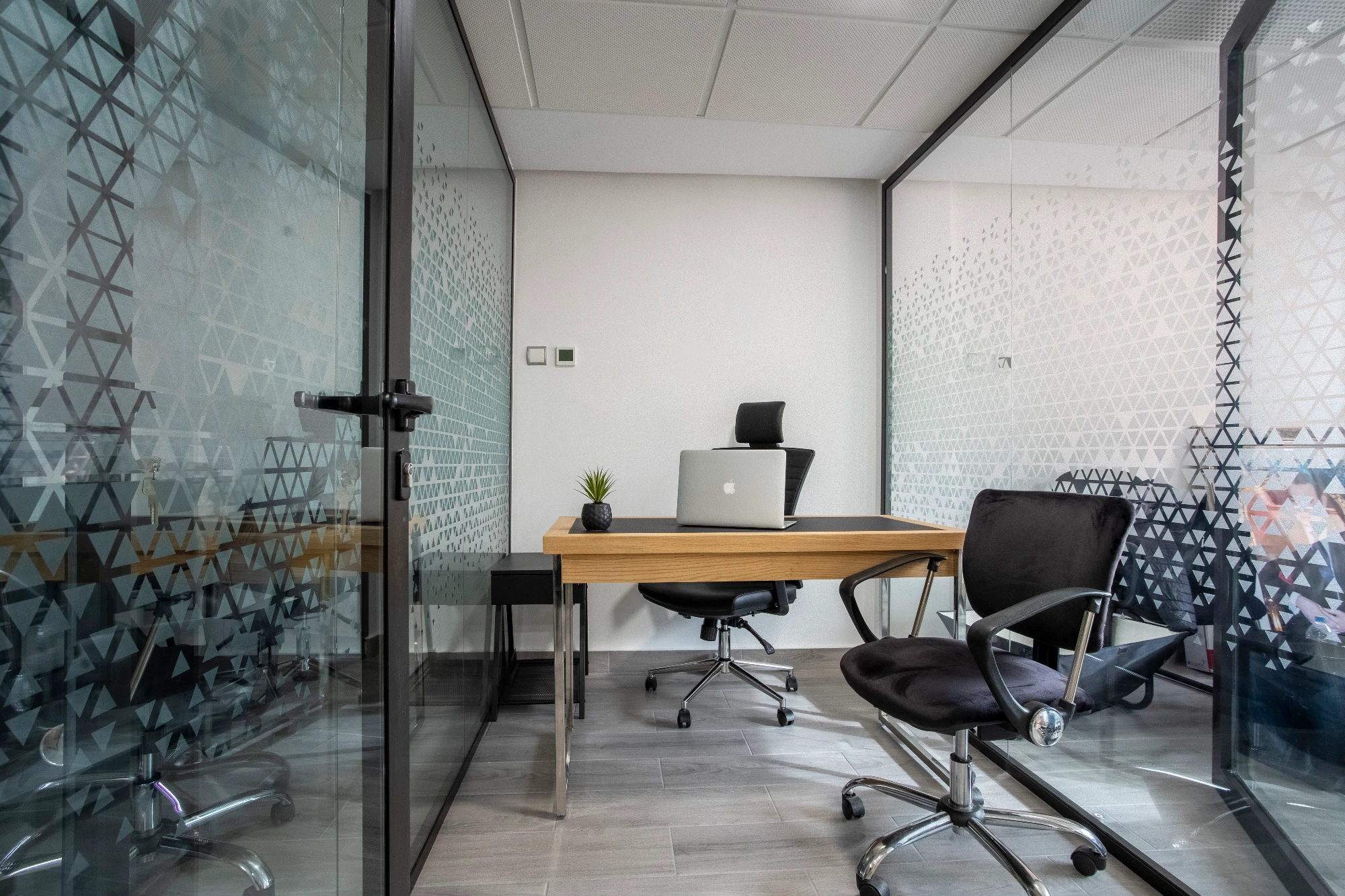 Bureau privatif 2 postes (TOKYO) — Goworking Marrakech