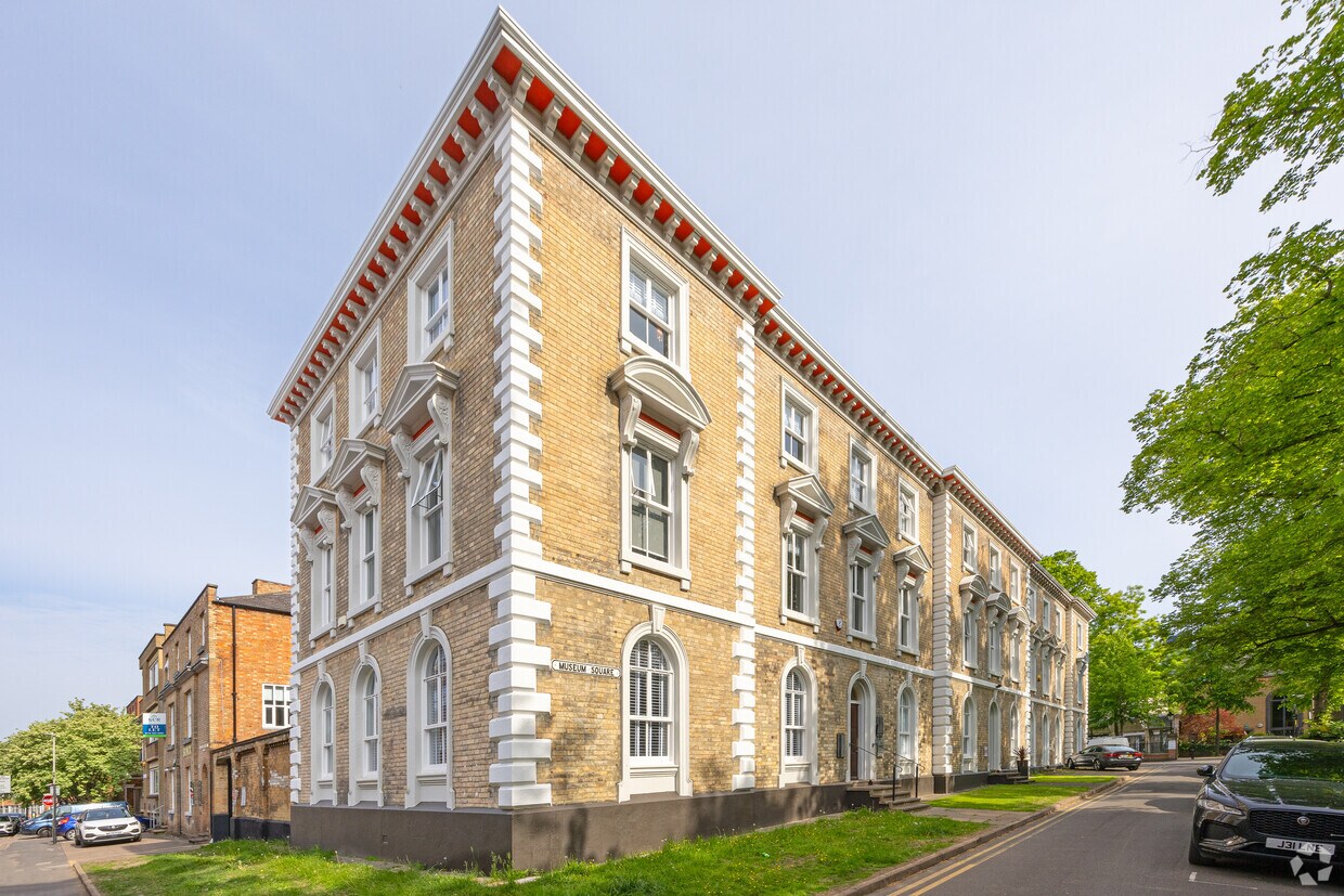 5 Museum Square