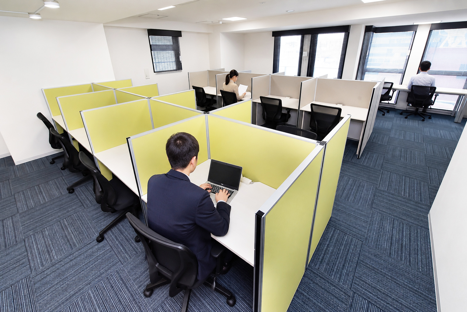 Akihabara Entre salon, Open-plan office, Tokyo