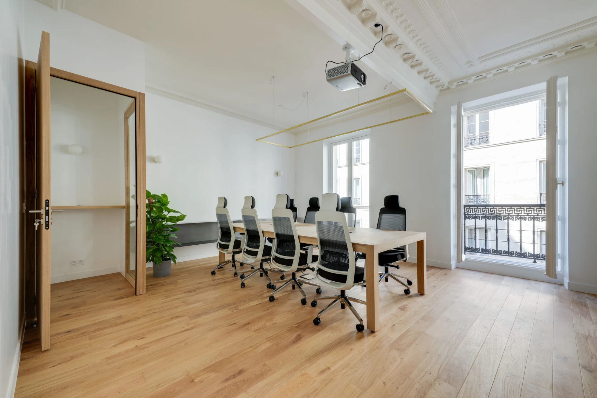 All Day Daubigny, Meeting room for 8 people, Paris 17e