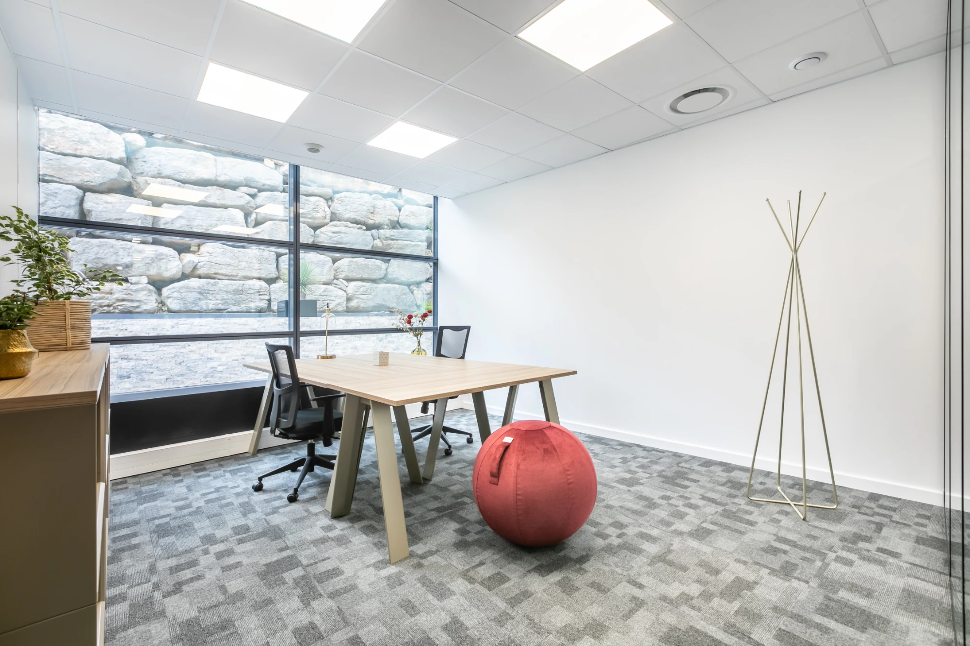 B'Coworker Sophia Antipolis, Privatbüro mit 3 Arbeitsplätzen, Valbonne