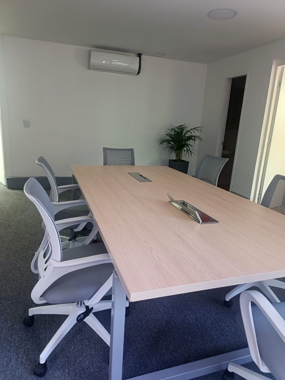 Meeting room 10 people · Edificio Tempo