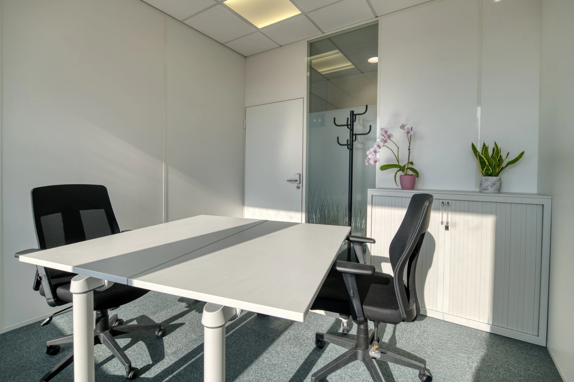 Baya Toulouse, Privatbüro mit 2 Arbeitsplätzen, Toulouse