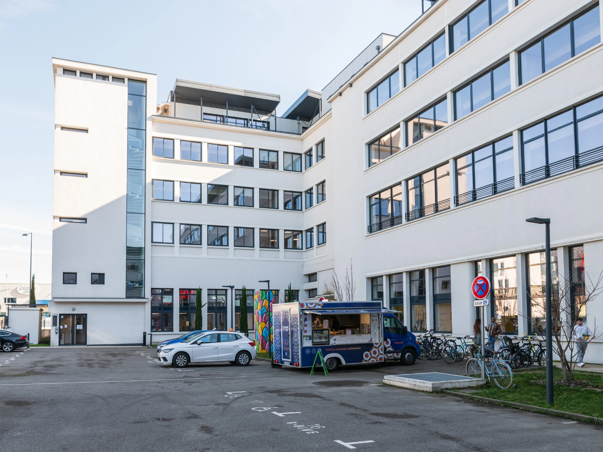 Bel Air Business, Façade, Villeurbanne