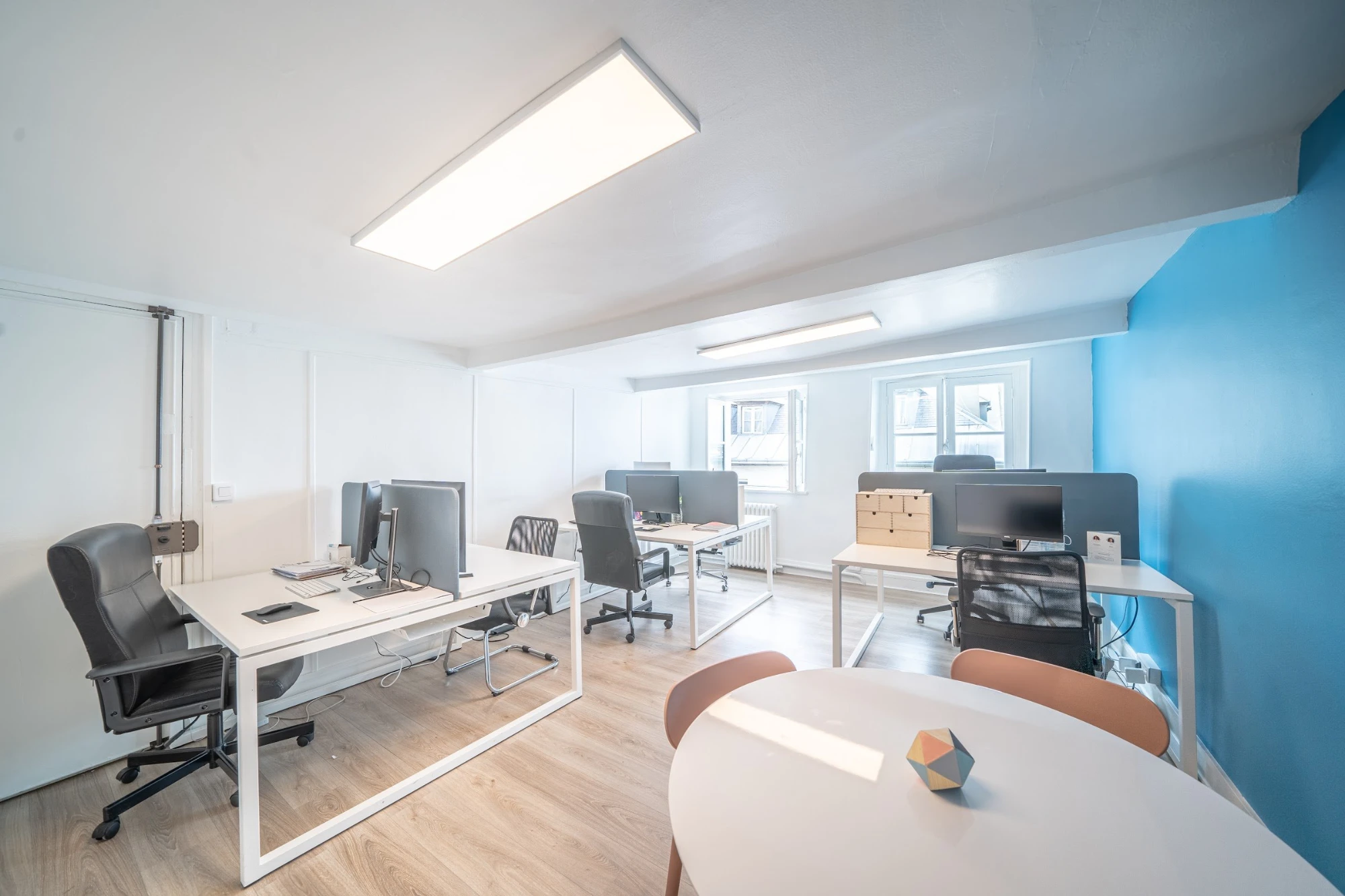 Mood Office - Palais-Royal, Bureau 8 postes · 7ᵉ étage, Paris 2e