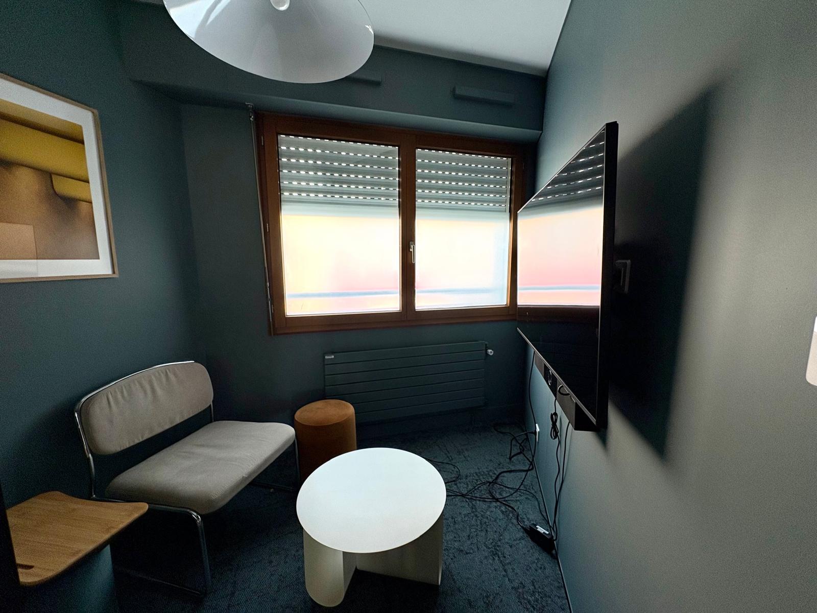 Le Bureau Jaune, Besprechungsraum für 3 Personen, Nantes
