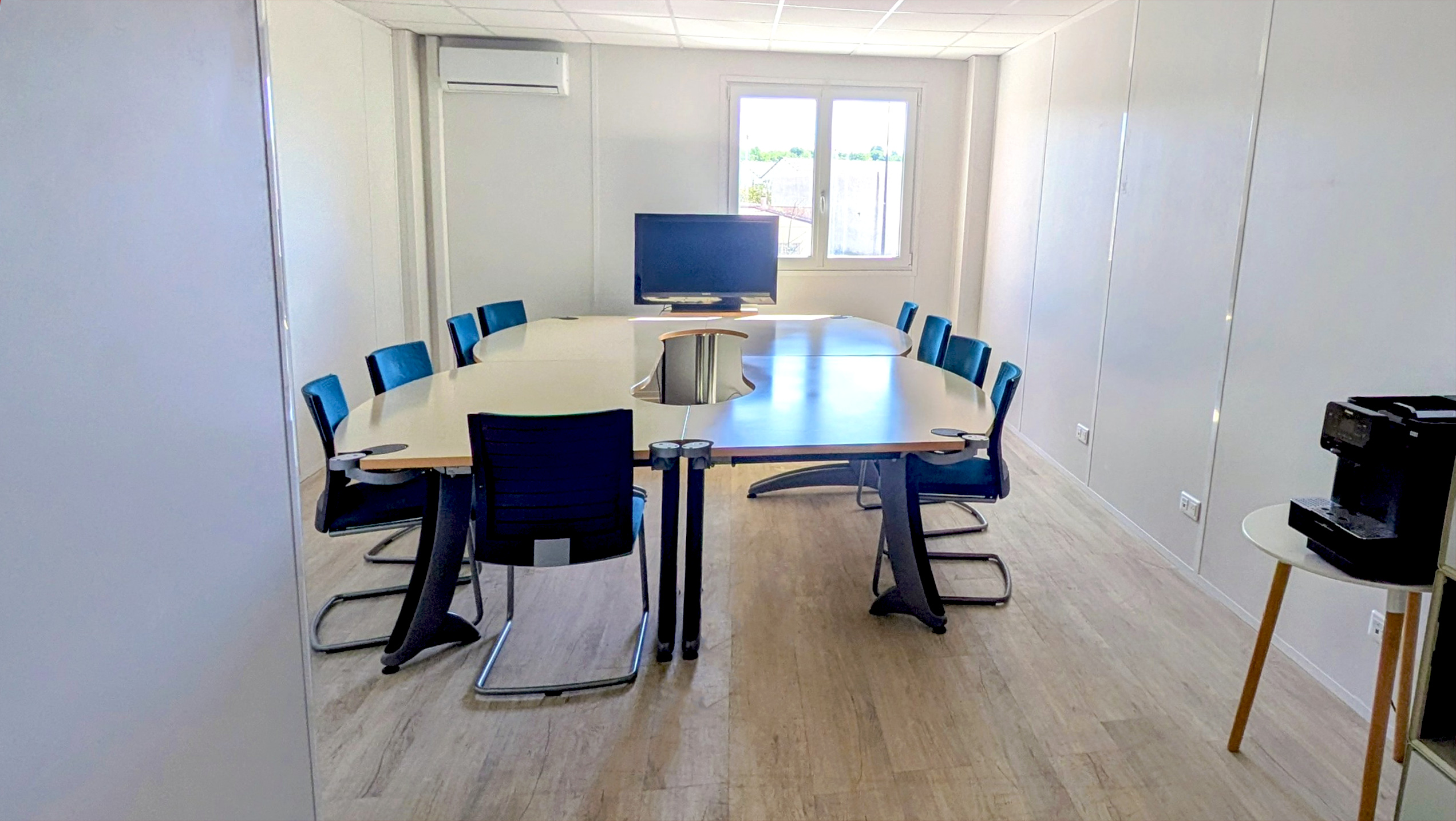 Buro Club Connexe Valence, Meeting room for 10 people, Valence
