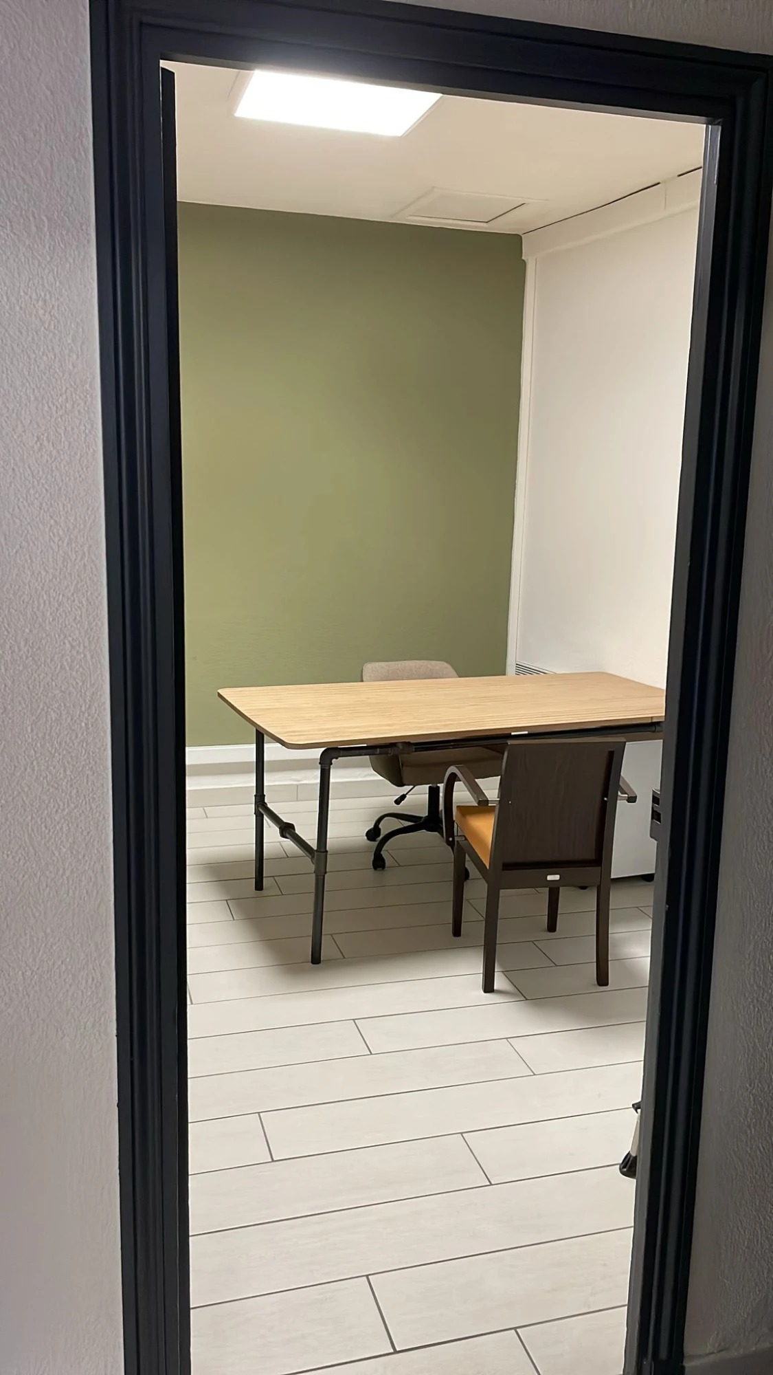 Coworking Avenue Wilson, Private office, 1 desk, Paris 16e