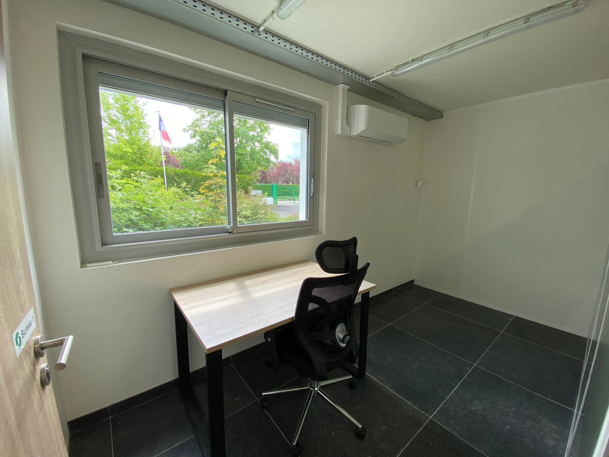Coworking Maurepas Bien Sûr, Bureau privatif 1 poste, Maurepas
