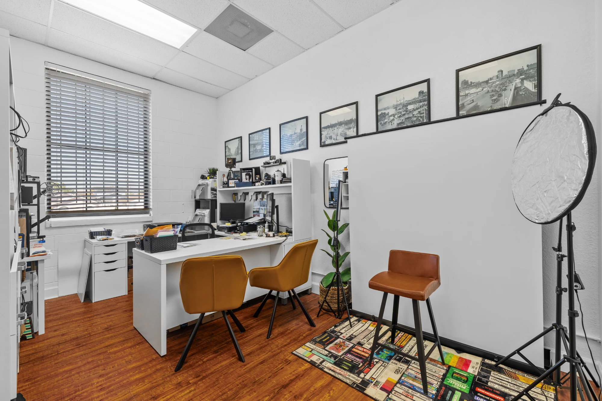 CoWorkTampa, Private office, 1 desk, Tampa, FL