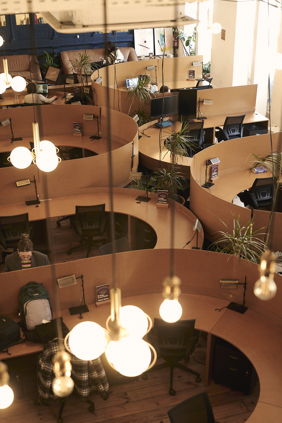 Flex Desk — DeHouse Downtown