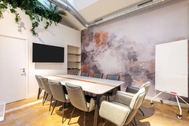 Deskapad 21 Fontaine au Roi, Meeting room for 10 people, Paris 11e